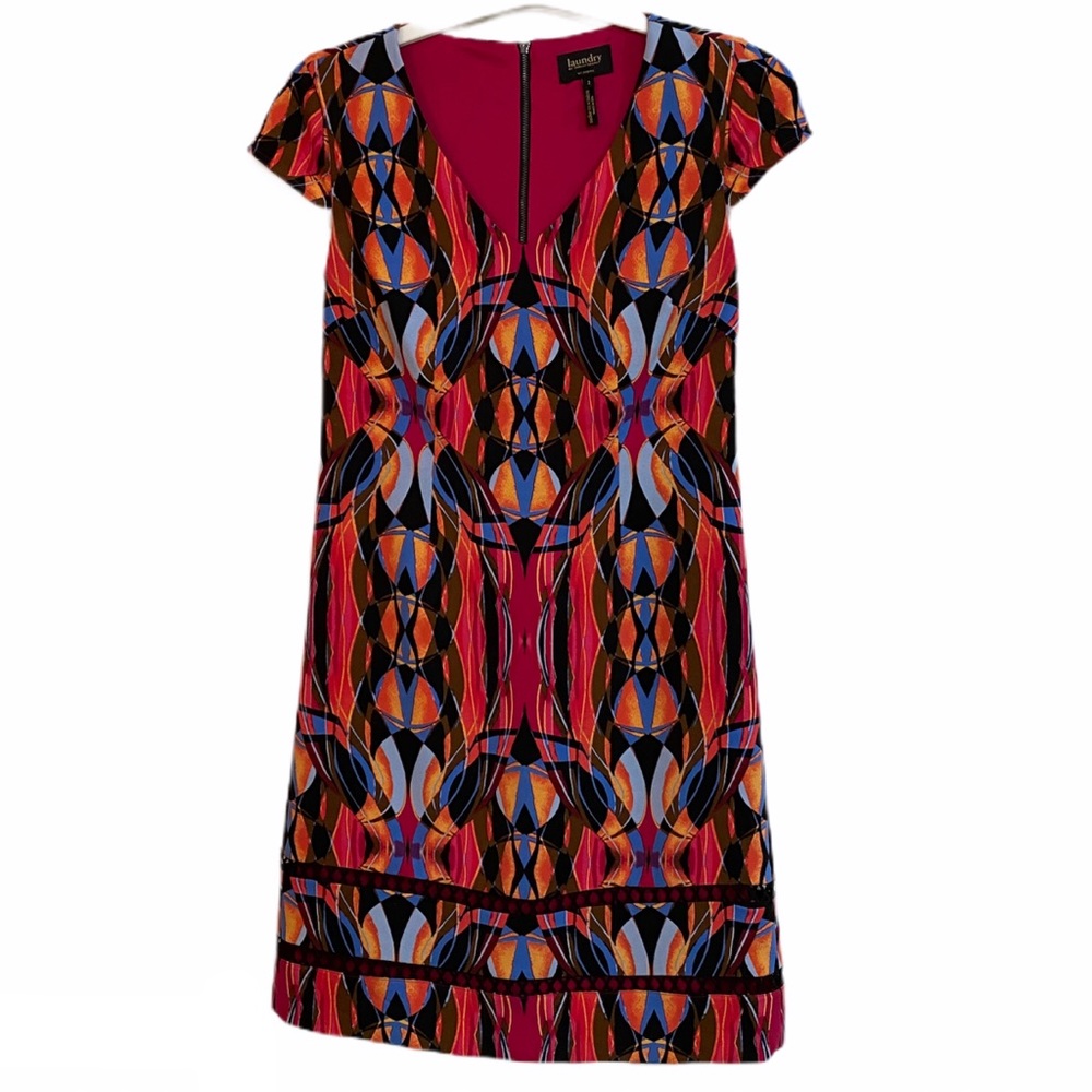 LAUNDRY by Shelli Segal bold print shift dress